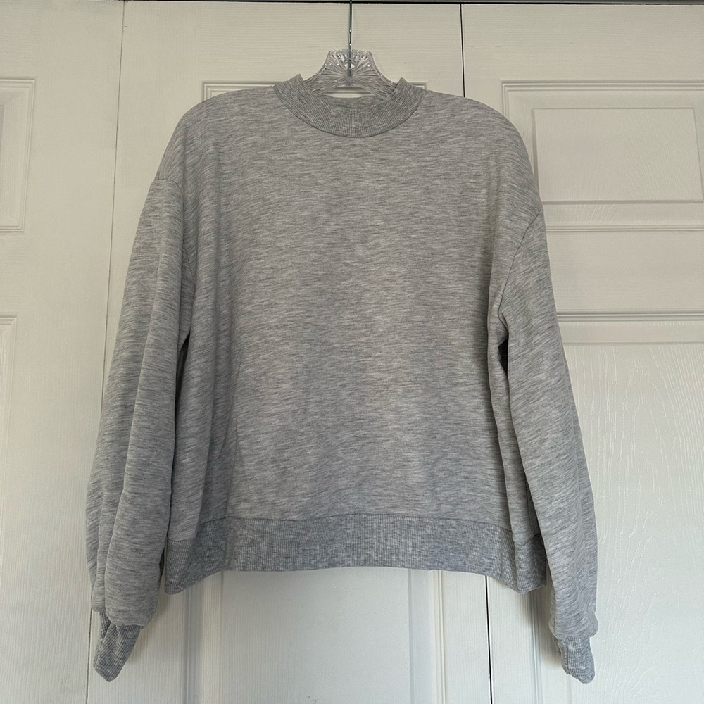 ASOS Heather Gray Mock Neck Sweatshirt - Boxy, Oversized - Size S - EUC
